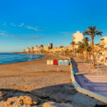 Hotel resort & Spa 4* en la costa en la Costa Blanca en Alicante en primera línea de playa por 42€